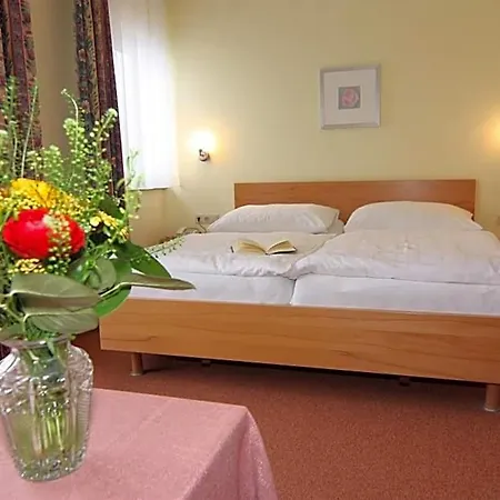 Hotel Wohlfuehl Wiesenhof 3*