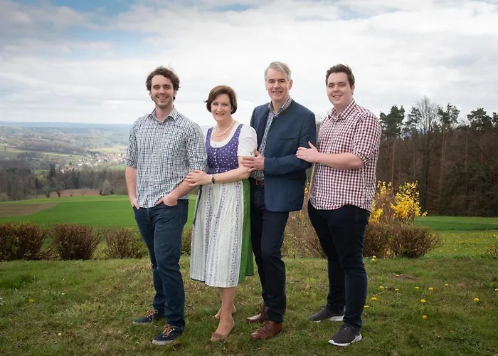 Wohlfuehl Wiesenhof 3*